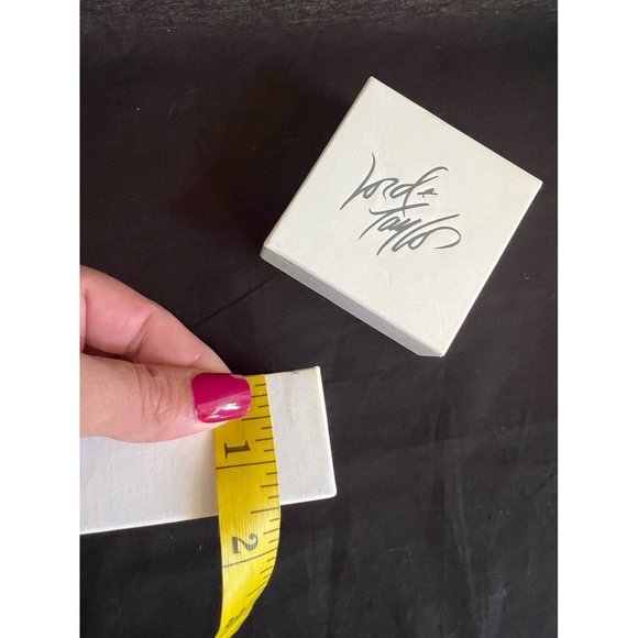 Lord & Taylor Empty Gift Box Cardboard White 3.5" x 3.5" x 2" - Picture 5 of 7